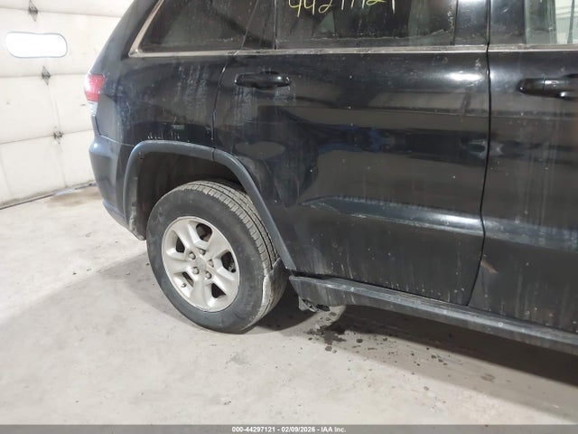 Продажа на аукционе авто 2017 Jeep Grand Cherokee Laredo 4x4, vin: 1C4RJFAG1HC954690, номер лота: 44297121