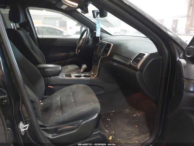 Продажа на аукционе авто 2017 Jeep Grand Cherokee Laredo 4x4, vin: 1C4RJFAG1HC954690, номер лота: 44297121
