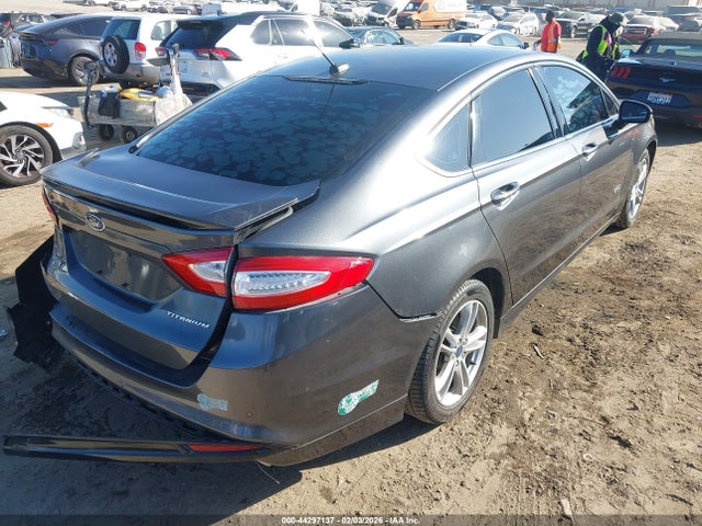 3FA6P0SUXFR105942 Ford Fusion Energi Titanium