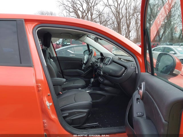 2016 FIAT 500X ZFBCFYCT6GP382376 Photo 4