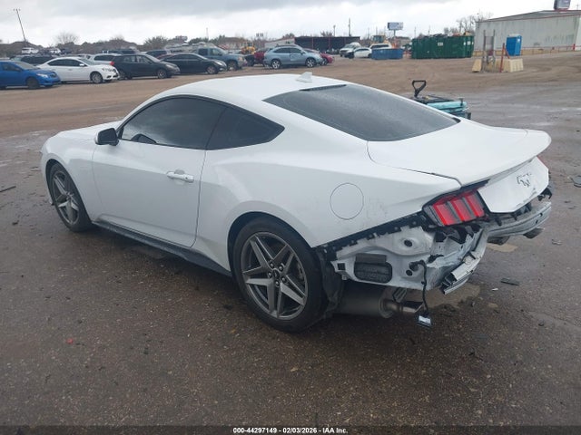 2024 FORD MUSTANG 1FA6P8TH1R5122149 Photo 2