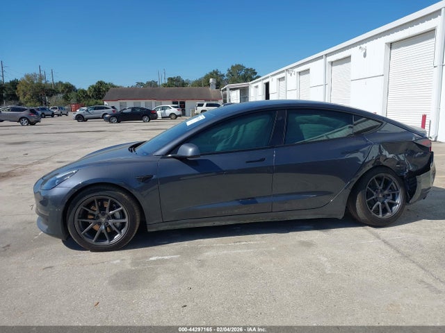 5YJ3E1EB1NF169130 Tesla Model 3 Long Range Dual Motor All-wheel Drive