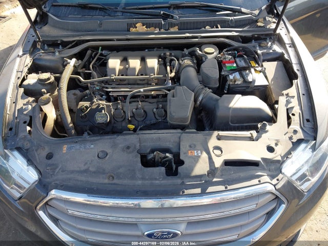 1FAHP2H83JG107269 Ford TAURUS SEL