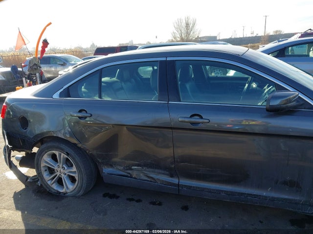 1FAHP2H83JG107269 Ford TAURUS SEL