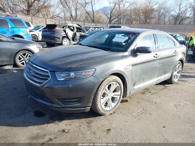 1FAHP2H83JG107269 Ford TAURUS SEL