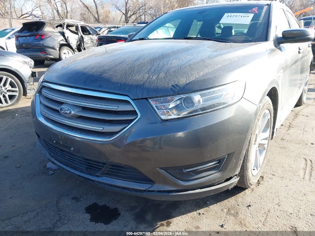 1FAHP2H83JG107269 Ford TAURUS SEL