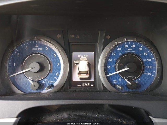 5TDYK3DC8FS563788 Toyota Sienna Xle 8 Passenger