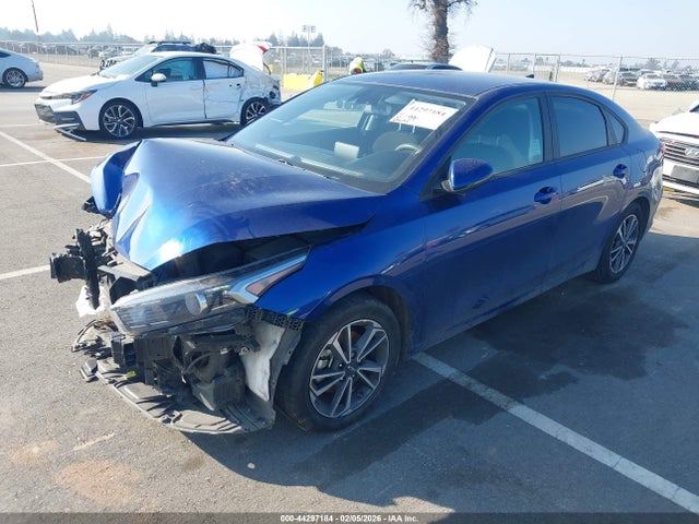 3KPF24AD9PE557388 KIA Forte Lxs