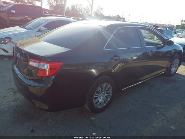 2014 TOYOTA CAMRY 4T1BF1FK2EU385319 Photo 3