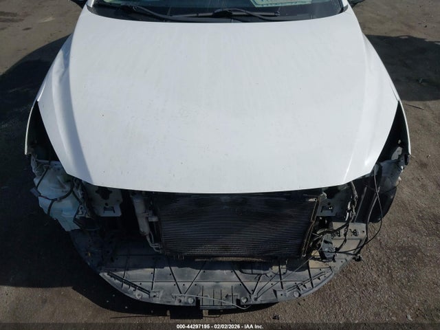 3MYDLBZV3GY118709 Scion IA