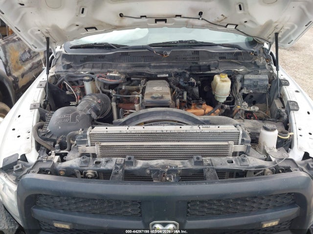 3C7WRNBL8GG342745 RAM 5500 Chassis Tradesman/slt
