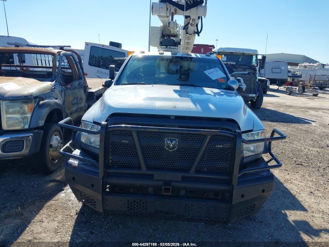 3C7WRNBL8GG342745 RAM 5500 Chassis Tradesman/slt