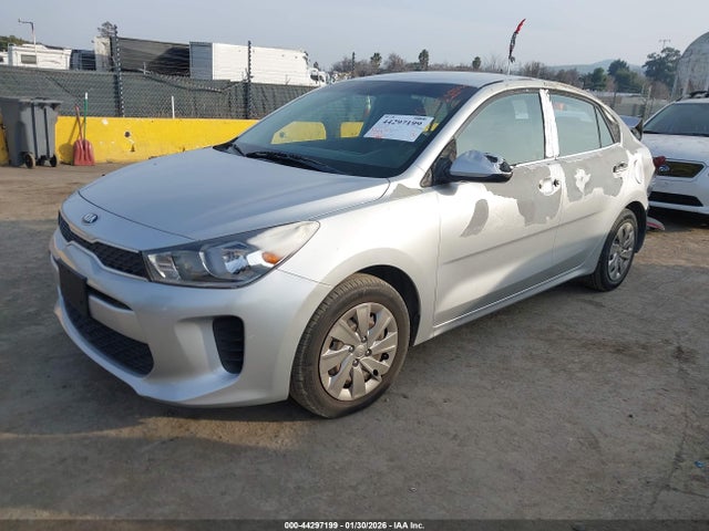 2018 KIA RIO 3KPA24ABXJE120080 Photo 1