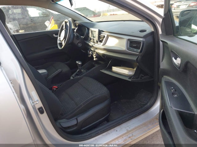 2018 KIA RIO 3KPA24ABXJE120080 Photo 4