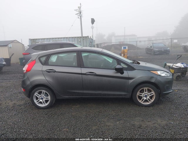 3FADP4EJ4JM127926 Ford FIESTA SE