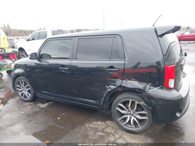 Scion XB 2014 JTLZE4FE3EJ057950 Image 6