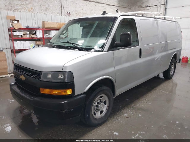 1GCZGHFP8J1341874 Chevrolet Express 3500 Work Van