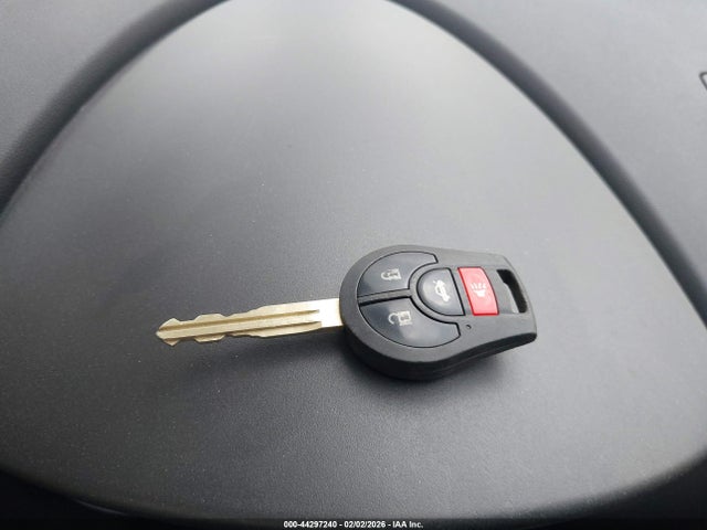 JN8AS5MT6FW669013 Nissan Rogue Select S