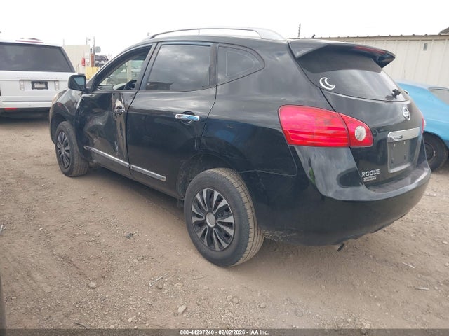JN8AS5MT6FW669013 Nissan Rogue Select S