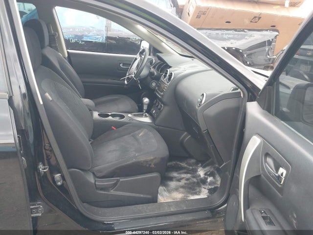 JN8AS5MT6FW669013 Nissan Rogue Select S