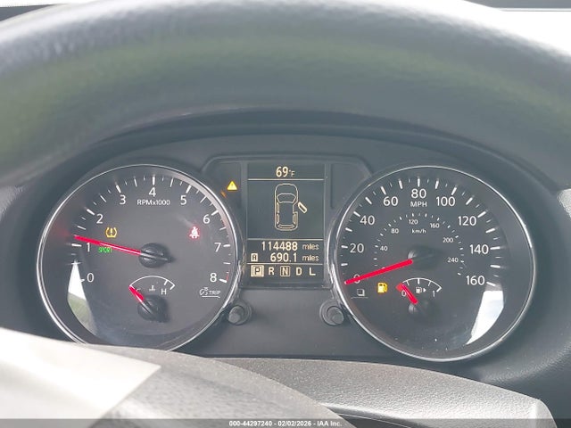 JN8AS5MT6FW669013 Nissan Rogue Select S