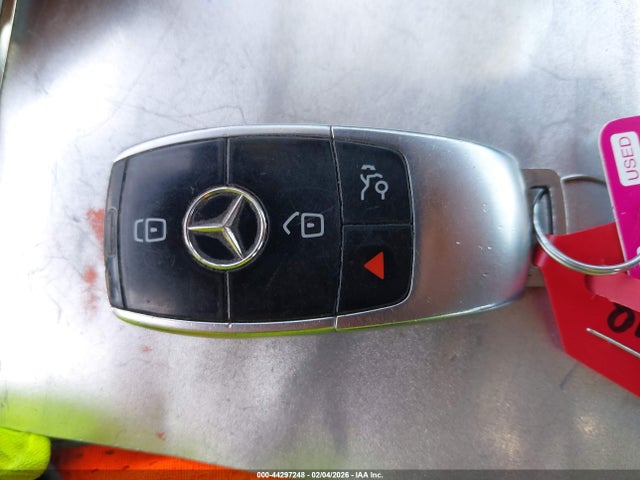 Mercedes-Benz E 300 2018 WDDZF4JB8JA358087 Image 11