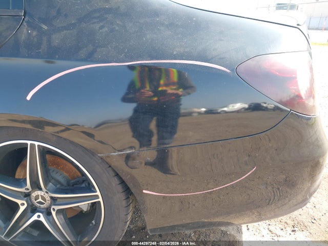 Mercedes-Benz E 300 2018 WDDZF4JB8JA358087 Image 19