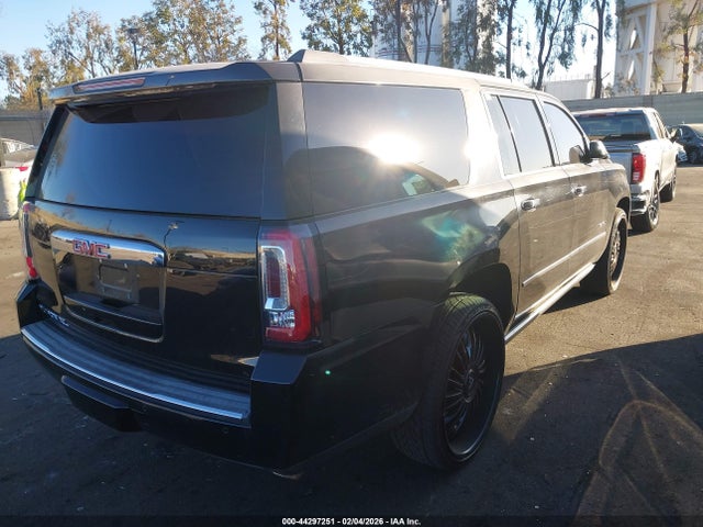 1GKS2HKJXJR178801 GMC YUKON XL DENALI