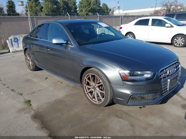 2015 AUDI S4 WAUBGAFL0FA023449 Photo 0