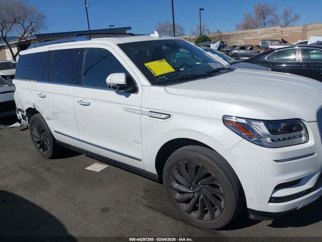 5LMJJ2LT3LEL21274 Lincoln Navigator Reserve