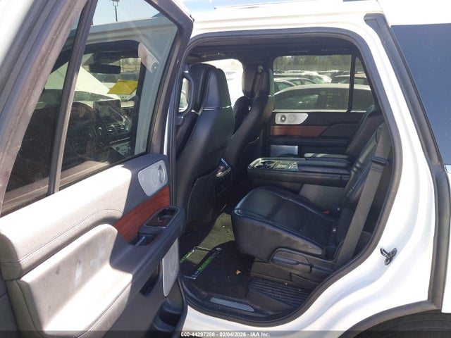 5LMJJ2LT3LEL21274 Lincoln Navigator Reserve