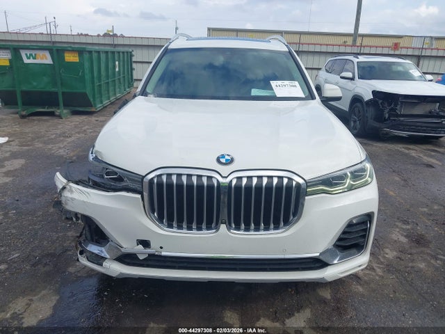 44297308 :رقم المزاد ، 5UXCX4C09L9B25687 vin ، 2020 Bmw X7 Xdrive50i مزاد بيع