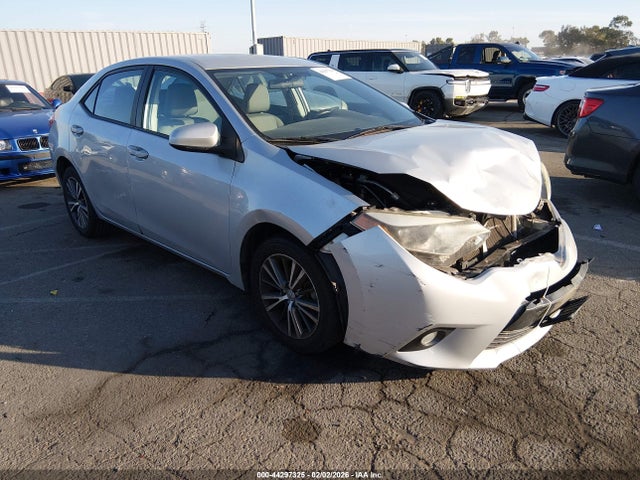 Toyota Corolla Le Plus 2016 5YFBURHEXGP474586 головне зображення
