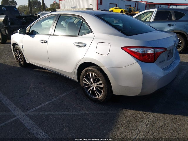Toyota Corolla Le Plus 2016 5YFBURHEXGP474586 Image 3