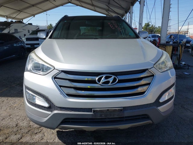 5XYZU3LBXEG182057 Hyundai Santa Fe Sport 2.4l