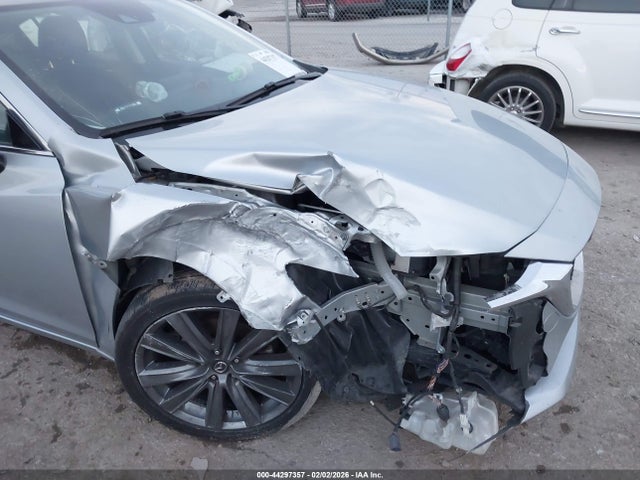 2018 MAZDA MAZDA6 JM1GL1VM2J1310525 Photo 5