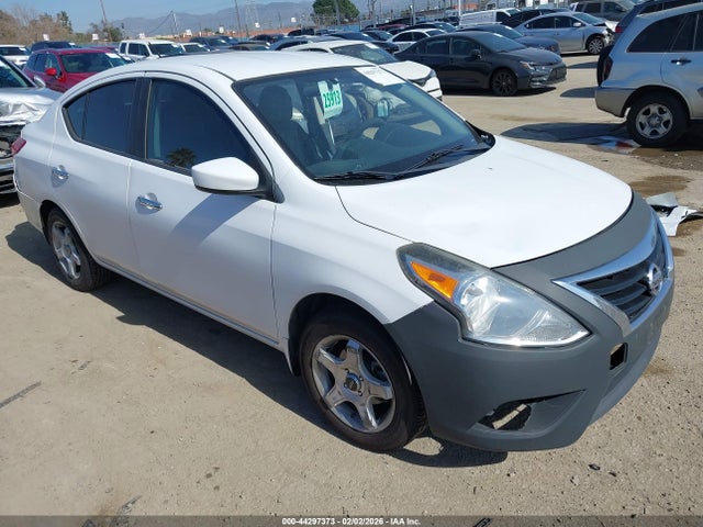 2015 NISSAN VERSA 3N1CN7AP1FL929938