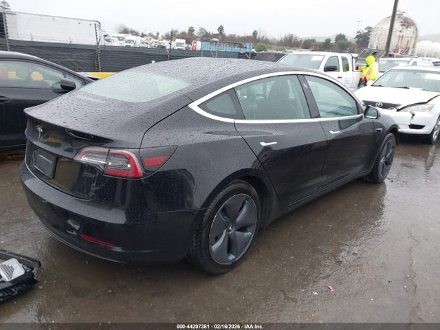 Продажа на аукционе авто 2019 Tesla Model 3 Long Range/mid Range/standard Range/standard Range Plus, vin: 5YJ3E1EA3KF395396, номер лота: 44297381