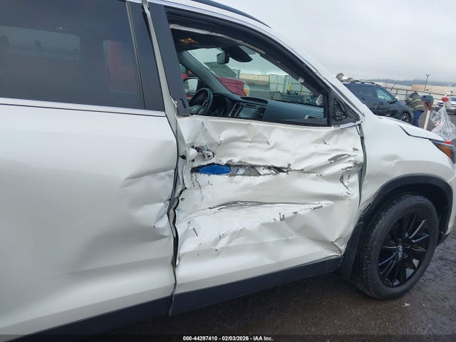 5TDJZRFH8KS563650 Toyota Highlander Se