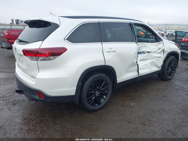 5TDJZRFH8KS563650 Toyota Highlander Se