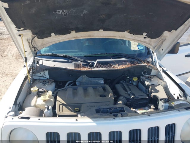 2008 JEEP PATRIOT 1J8FT28WX8D654362 Photo 9