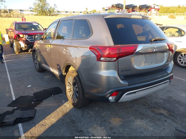 2019 MITSUBISHI OUTLANDER JA4AD2A34KZ029765 Photo 2