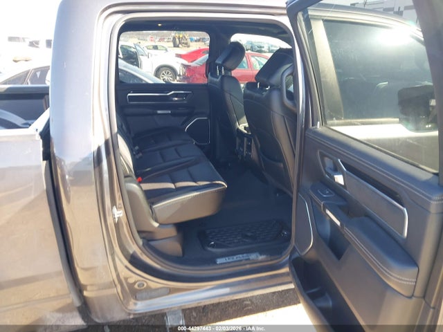 Продаж на аукціоні авто 2022 Ram 1500 Laramie  4x4 6'4 Box, vin: 1C6SRFRT4NN109075, номер лоту: 44297443