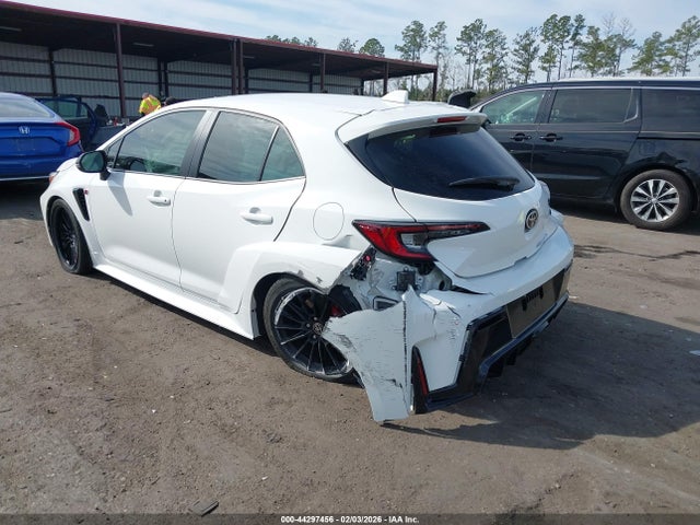 2024 TOYOTA GR COROLLA JTNABAAEXRA011587 Photo 2