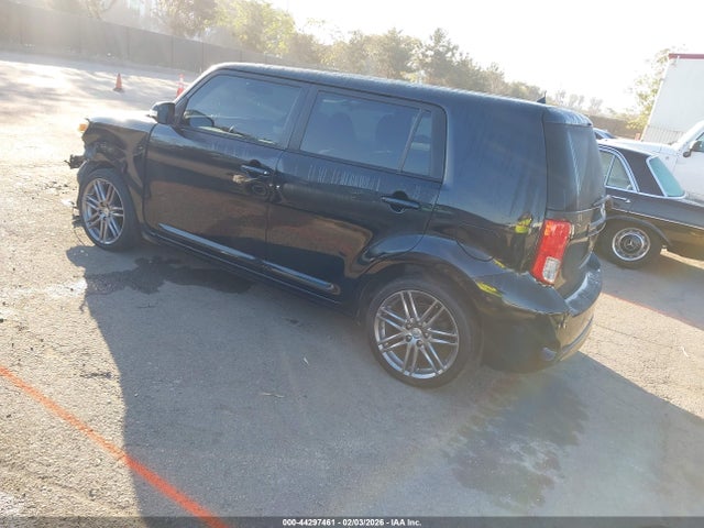 Scion XB 2014 JTLZE4FE8EJ054820 Image 3
