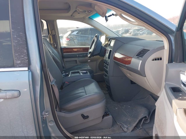 Продажа на аукционе авто 2009 Chrysler Town & Country Touring, vin: 2A8HR54199R512649, номер лота: 44297469