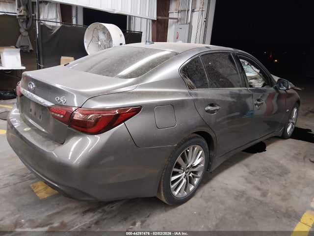 JN1EV7AP2JM352411 Infiniti Q50 3.0t Luxe