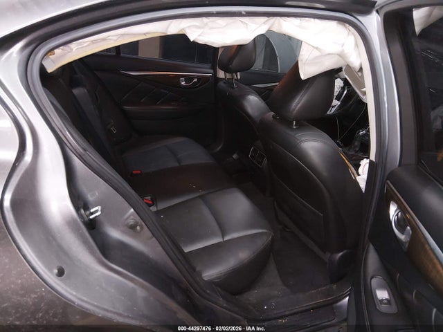JN1EV7AP2JM352411 Infiniti Q50 3.0t Luxe