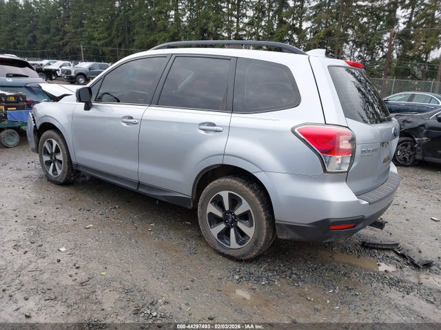 2017 SUBARU FORESTER JF2SJABC2HH512098 Photo 2