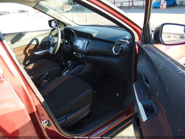 3N1CP5CU9KL539245 Nissan KICKS SR